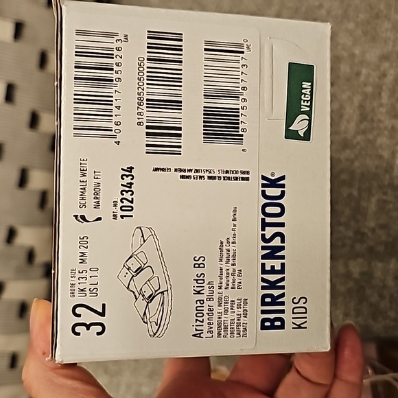 New with Box, Girls Birkenstock Arizona Sandals, Size 1.0 (US) - Picture 2 of 6